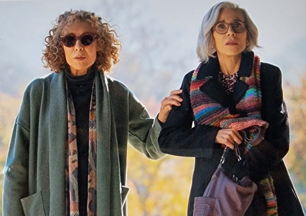 (L to R): Lily Tomlin as Evelyn and Jane Fonda as Claire in Paul Weiz's comedy 'Moving On' (courtesy of Athena FF & Roadside Attractions)