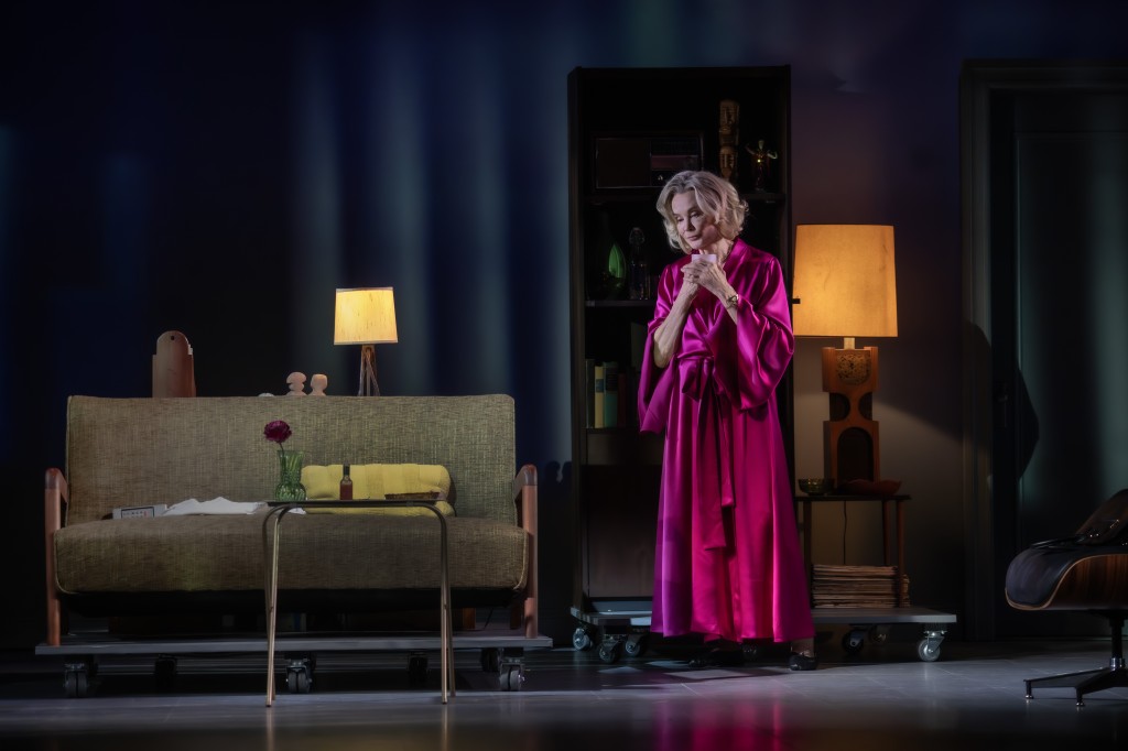  Jessica Lange in 'Mother Play' (Joan Marcus)